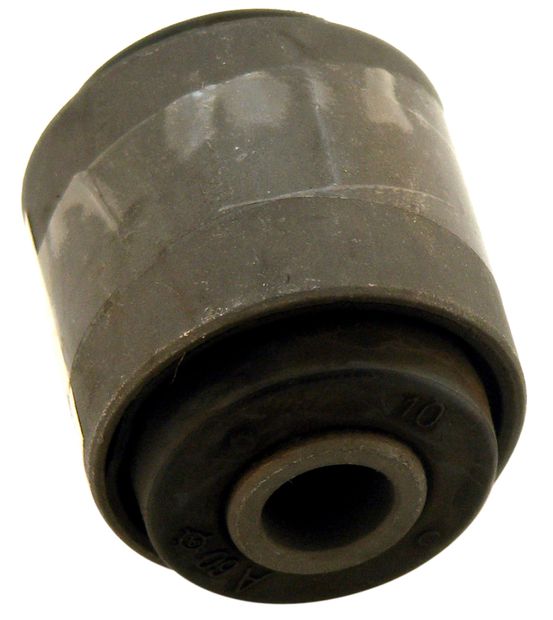 Bushing Track rod 164 1975 in the group Volvo / 140/164 / Transmission/rear suspension / Rear suspension / Rear suspension 164 1975 at VP Autoparts AB (1206656)