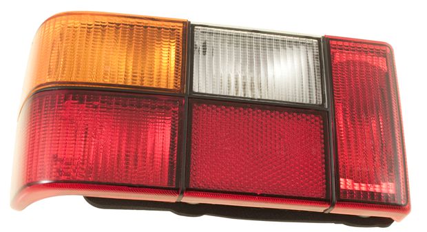 Taillight combination with foghlight 240 in the group Volvo / 240/260 / Electrical components / Rear lights / Rear light 240/260 1979-89 at VP Autoparts AB (1235200)
