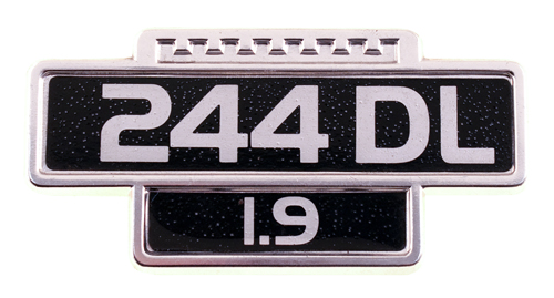 Emblem 244DL 1,9 fender in the group Volvo / 240/260 / Body / Emblem / Emblem 240/260 1975-79 at VP Autoparts AB (1254204)
