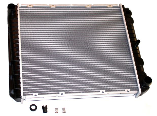 Radiator 240/740 73- manuel gear box in the group Volvo / 740/760/780 / Cooling system / Cooling system 700 B200/B230/B204/B234 at VP Autoparts AB (1336169)