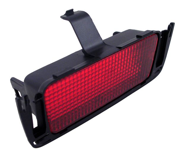 Lens brake light 245 85-89 in the group Volvo / 240/260 / Electrical components / Miscellaneous lights / Brake light rear screen 245/265 -89 at VP Autoparts AB (1369744)