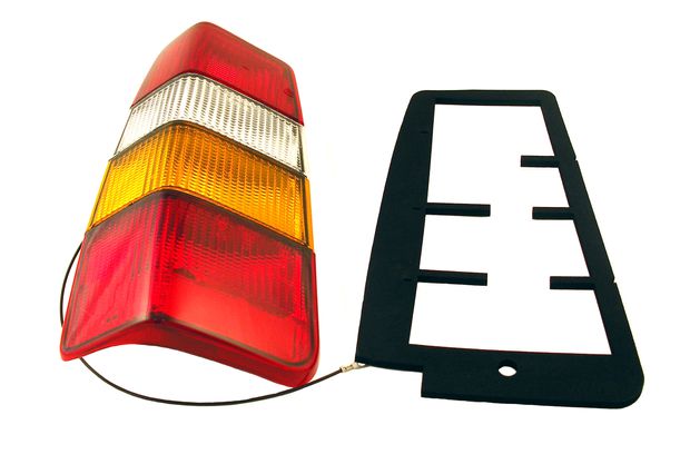 Taillight 245 81- LH in the group Volvo / 240/260 / Electrical components / Rear lights / Rear light 245/265 1981- at VP Autoparts AB (1372439)