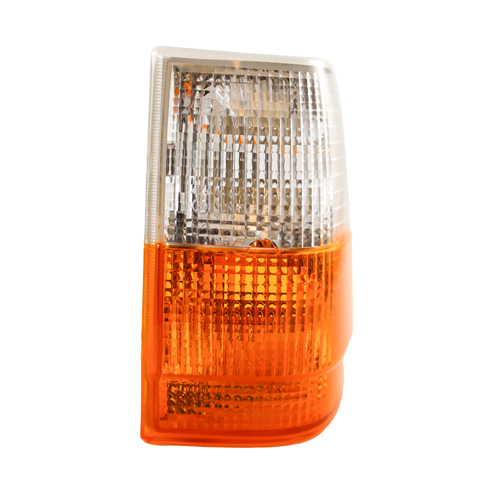 Corner Lamp 700 84-89 LH in the group Volvo / 740/760/780 / Electrical components / Flasher / Flasher front 740 1988-89 at VP Autoparts AB (1392415)