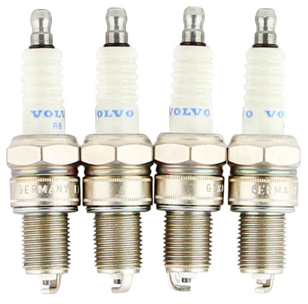 Spark plug kit  240/740/900 79-93 in the group Volvo / 740/760/780 / Electrical components / Ignition system / Spark plugs 700 at VP Autoparts AB (272464)