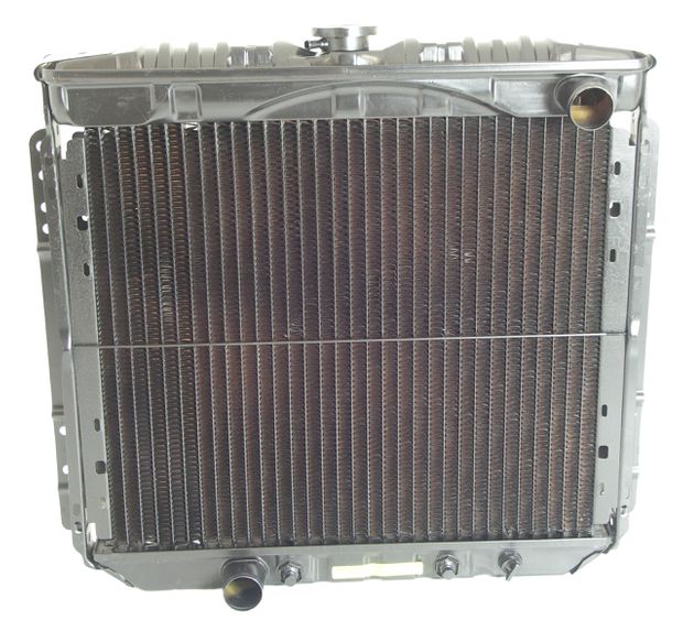 Radiator 1969-70 250/302/351 in the group Ford/Mercury / Ford Falcon / Cooling system / Cooling system Falcon at VP Autoparts AB (433339)