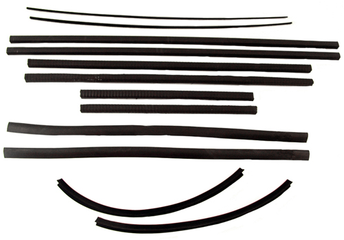 Guide channel kit 130 -68 in the group Volvo / Amazon / Body / Window glass/rubber seals / Rubber kits and guide channels 2d/4d at VP Autoparts AB (500)