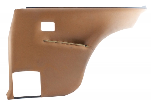 Rear side panel 142 71 yellowbrown RHR in the group Volvo / 140/164 / Interior / Upholstery 142 / Upholstery 142 code 644-710 yellow/brown at VP Autoparts AB (694511)