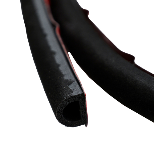 Sealing Strip front door 240 upper 86- in the group Volvo / 240/260 / Body / Door components / Rubber & guide channels 244/245/264/265 at VP Autoparts AB (9131795)