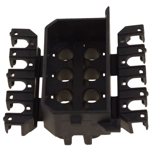 Isolator 8-pol 200/700/850/900 in the group Volvo / 240/260 / Electrical components / Connecting details/fuses / Contacts/insulators 240/260 at VP Autoparts AB (967809)