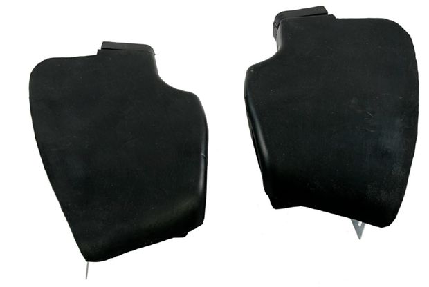 Ttning mellan bakskrm till sttfngare Mustang 1973 i gruppen  hos VP Autoparts AB (D3ZZ-17837)