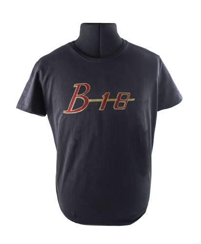 T-shirt svart B18 emblem i gruppen Tillbehr / T-shirts / T-shirts 140/164 hos VP Autoparts AB (VP-TSBK24)