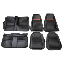 Kl�dsel Mustang 69 FB Mach 1 svart/r�d stripe