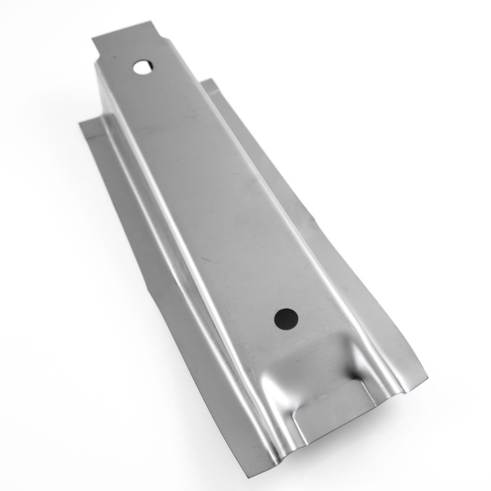 Cross member 140/240 67-93 front outer