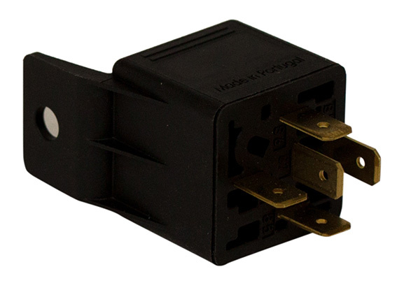 Relay fuel pump F.I. 1800/140 70-