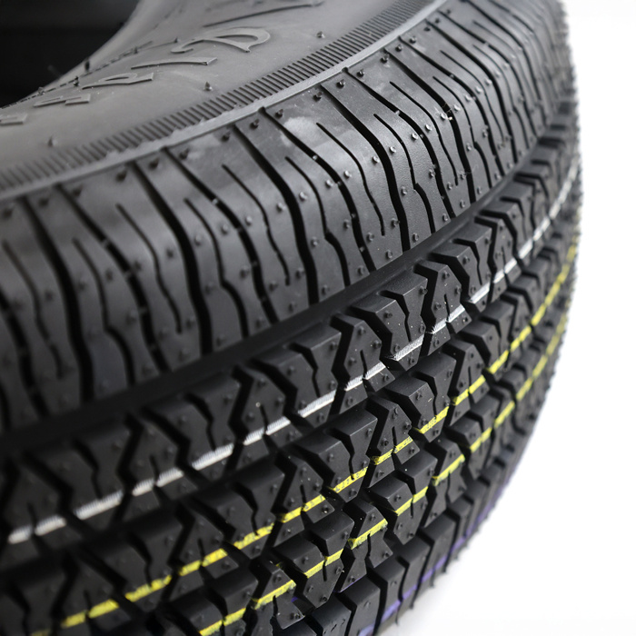 D�ck 165/80/15 vit sida 2 1/4