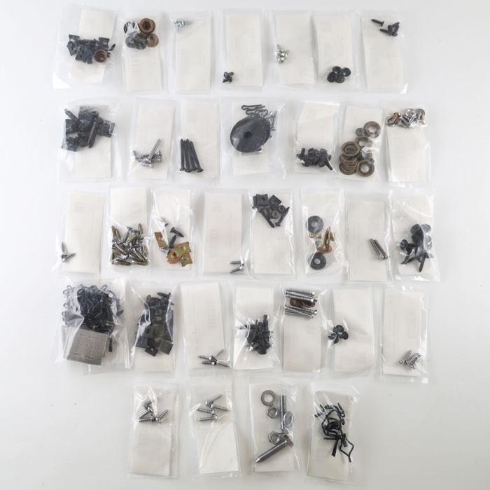Int. fastener kit Mustang 67 CV STD