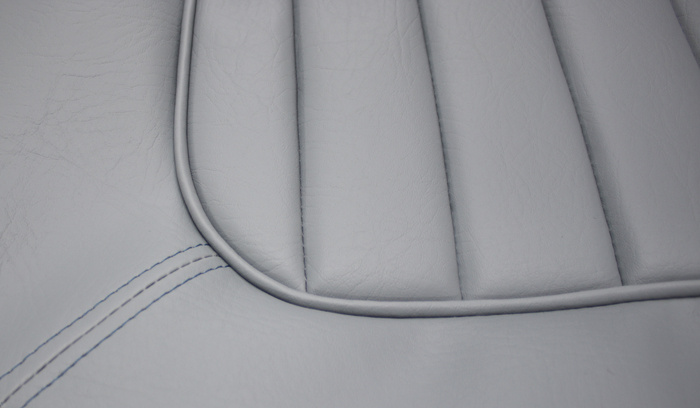 Kl�dsel Frams�te Amazon 62-63 US ljusbl�