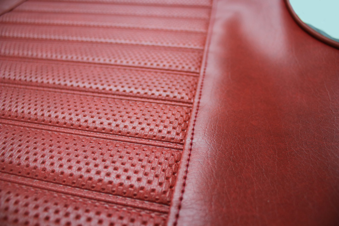 Cover rear seat 120 2d 1970 red