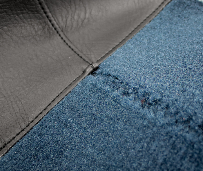 Kl�dsel Hjulhus 1800ES 1972 bl�/svart