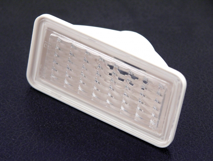 Lens Side marker 1969 front