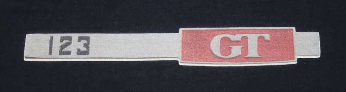 T-shirt svart Emblem 123GT